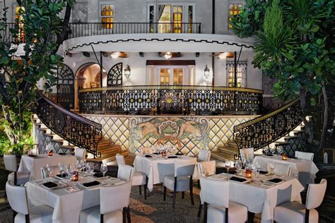 gianni versace villa miami restaurant.